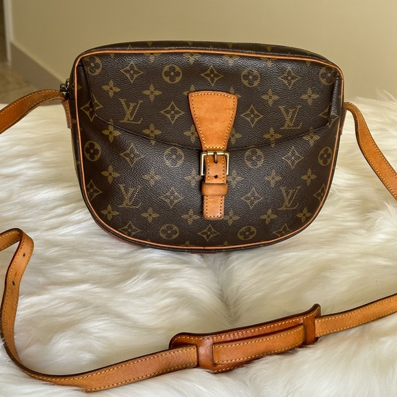 Louis Vuitton Juene Fille Crossbody Bag - Picture 1 of 15